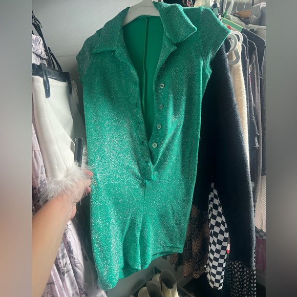 Frankies Mistletoe Terry Romper *SOLD OUT* - Picture 2 of 3